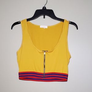 Sporty crop top
